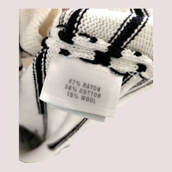 St John Womens Sweater Set Sz P White Black Short Sleeves and Tank‎ Summer Prep - Picture 13 of 13